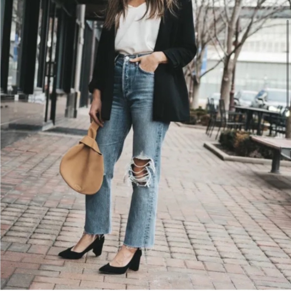 • Agolde • Women’s 90s Pinch Waist in Backdrop Jeans
Raw Hems Button Fly 28